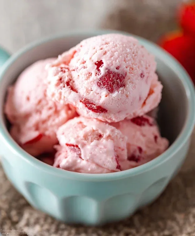Homemade Strawberry Ice Cream